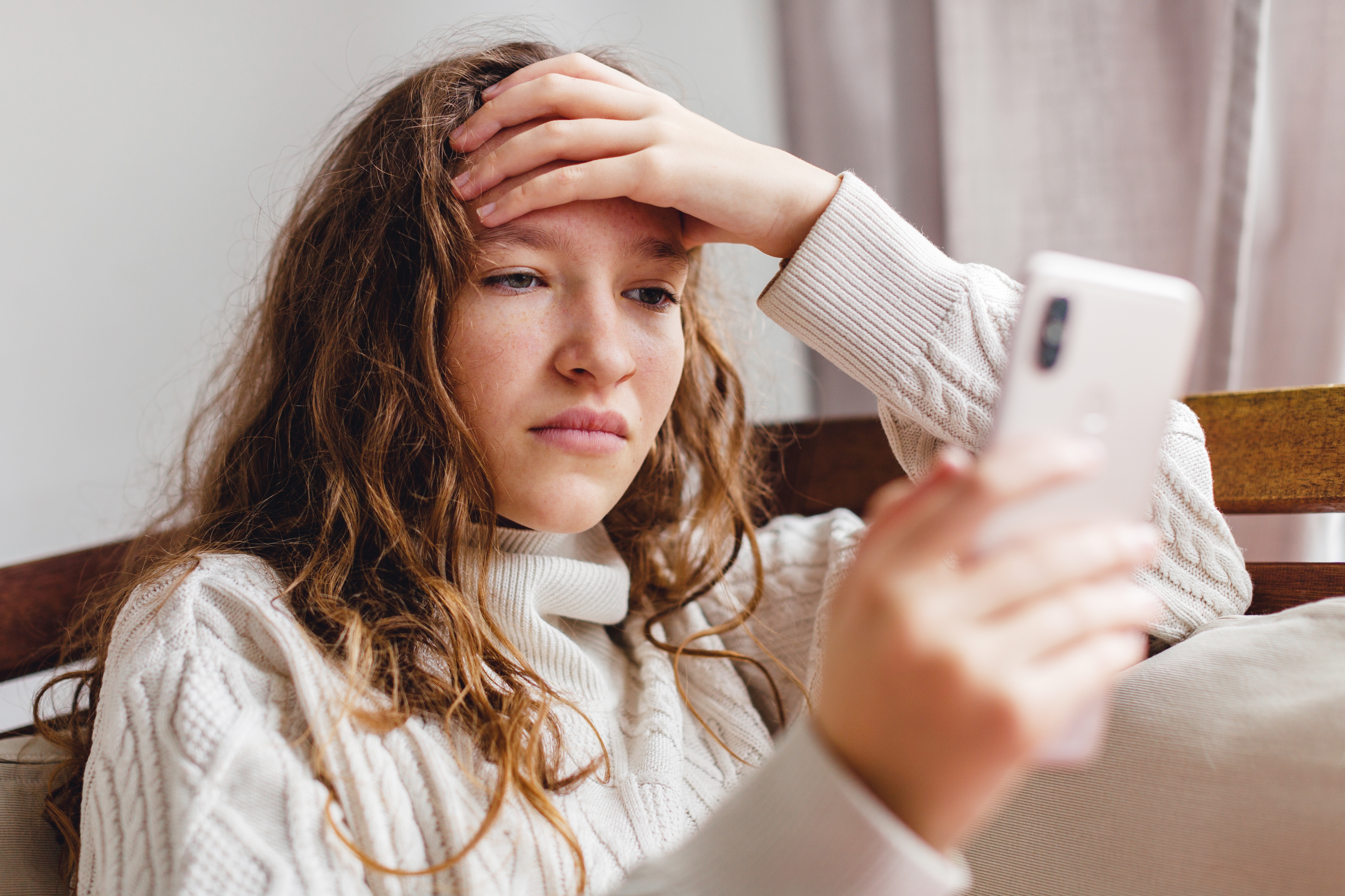 Le constat en ligne : un outil de preuve essentiel face au harcèlement scolaire sur les réseaux sociaux